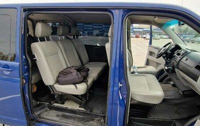 Volkswagen Caravelle T5, 2010 год, 1 420 000 рублей, 1 фотография