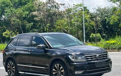 Volkswagen Tiguan II, 2021 год, 2 050 013 рублей, 1 фотография