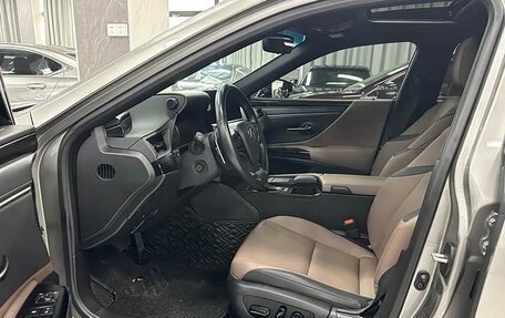 Lexus ES VII, 2021 год, 3 240 000 рублей, 8 фотография
