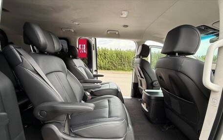 Hyundai Staria, 2022 год, 3 260 000 рублей, 10 фотография