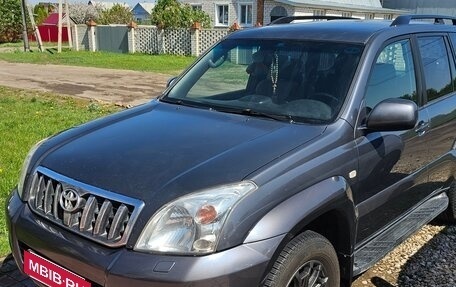 Toyota Land Cruiser Prado 120 рестайлинг, 2006 год, 2 750 000 рублей, 15 фотография