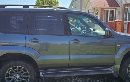 Toyota Land Cruiser Prado 120 рестайлинг, 2006 год, 2 750 000 рублей, 18 фотография