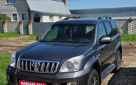 Toyota Land Cruiser Prado 120 рестайлинг, 2006 год, 2 750 000 рублей, 19 фотография