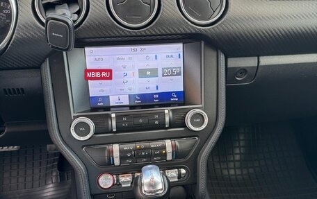 Ford Mustang VI рестайлинг, 2021 год, 3 090 000 рублей, 5 фотография