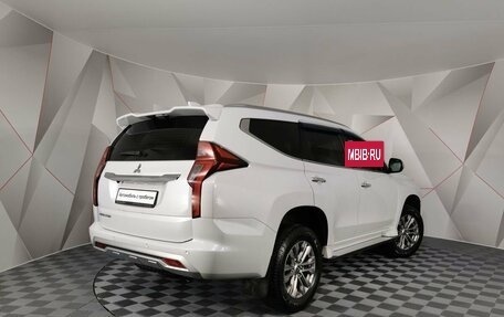 Mitsubishi Pajero Sport III рестайлинг, 2020 год, 3 325 000 рублей, 2 фотография
