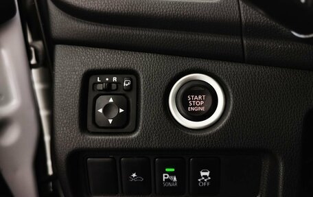 Mitsubishi Pajero Sport III рестайлинг, 2020 год, 3 325 000 рублей, 16 фотография