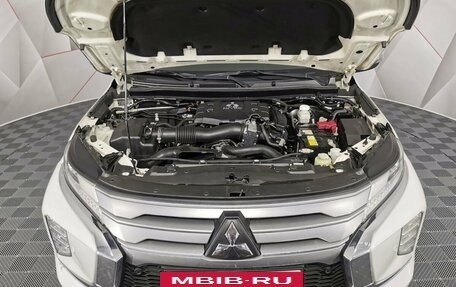 Mitsubishi Pajero Sport III рестайлинг, 2020 год, 3 325 000 рублей, 20 фотография
