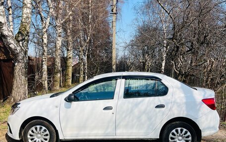 Renault Logan II, 2020 год, 799 000 рублей, 3 фотография