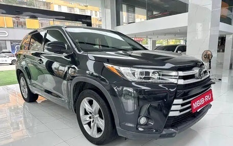 Toyota Highlander III, 2021 год, 2 950 000 рублей, 3 фотография