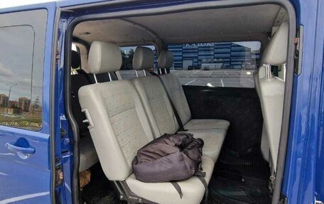 Volkswagen Caravelle T5, 2010 год, 1 420 000 рублей, 12 фотография