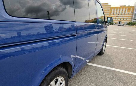 Volkswagen Caravelle T5, 2010 год, 1 420 000 рублей, 10 фотография
