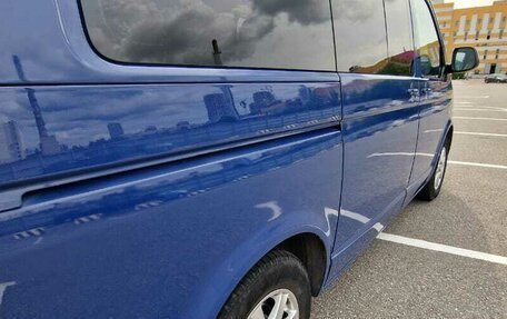Volkswagen Caravelle T5, 2010 год, 1 420 000 рублей, 30 фотография
