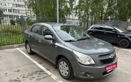 Chevrolet Cobalt II, 2013 год, 605 000 рублей, 3 фотография