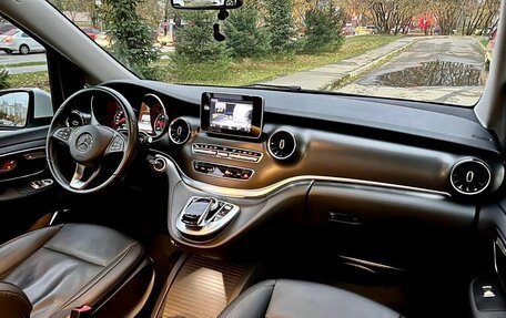 Mercedes-Benz V-Класс, 2019 год, 6 455 000 рублей, 1 фотография