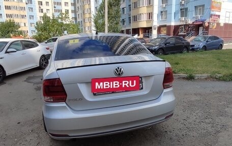 Volkswagen Polo VI (EU Market), 2016 год, 950 000 рублей, 1 фотография
