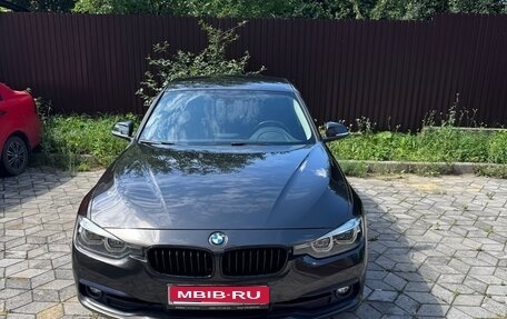 BMW 3 серия, 2017 год, 2 690 000 рублей, 1 фотография