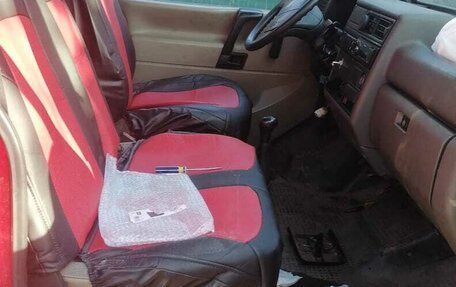 Volkswagen Transporter T4, 1995 год, 480 000 рублей, 6 фотография