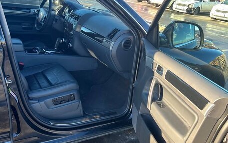 Volkswagen Touareg III, 2010 год, 1 750 000 рублей, 35 фотография