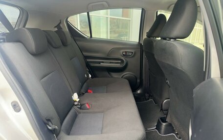Toyota Aqua I, 2018 год, 1 260 000 рублей, 11 фотография