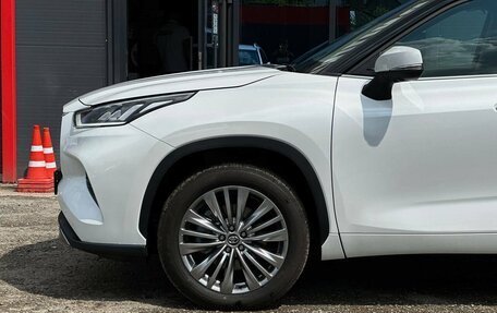 Toyota Highlander, 2025 год, 4 990 000 рублей, 15 фотография