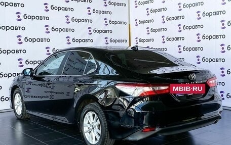 Toyota Camry, 2019 год, 2 315 000 рублей, 4 фотография