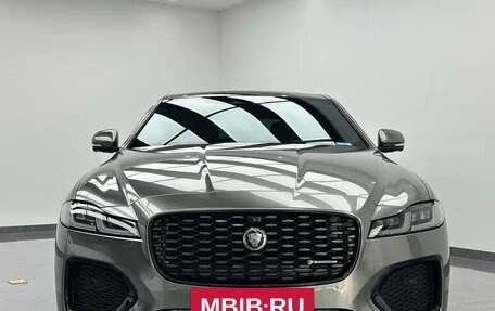 Jaguar XF II, 2022 год, 3 000 000 рублей, 2 фотография