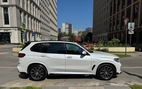 BMW X5, 2019 год, 6 990 000 рублей, 3 фотография