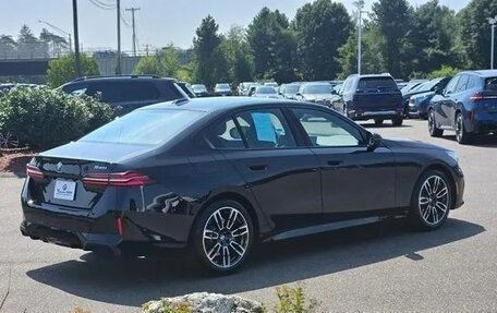 BMW 5 серия, 2025 год, 9 320 000 рублей, 6 фотография