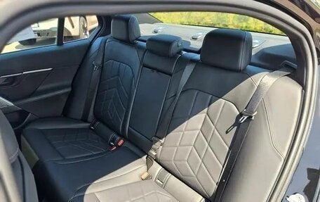 BMW 5 серия, 2025 год, 9 320 000 рублей, 31 фотография