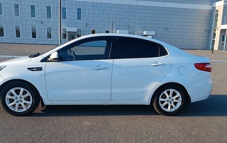 KIA Rio III рестайлинг, 2012 год, 800 000 рублей, 2 фотография