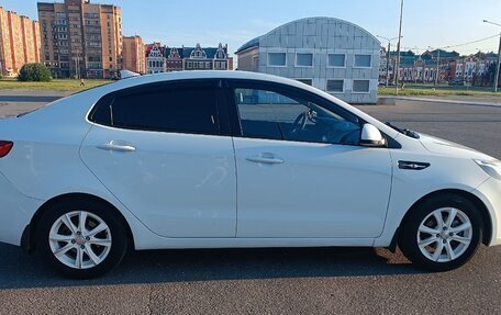 KIA Rio III рестайлинг, 2012 год, 800 000 рублей, 5 фотография