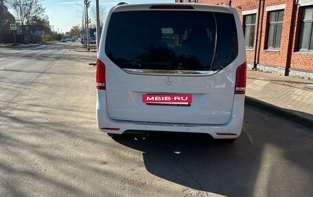 Mercedes-Benz V-Класс, 2019 год, 6 455 000 рублей, 4 фотография
