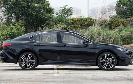 Toyota Camry, 2025 год, 3 650 000 рублей, 10 фотография