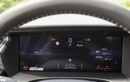 Toyota Camry, 2025 год, 3 650 000 рублей, 14 фотография