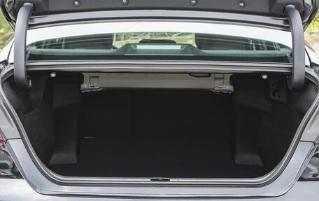 Toyota Camry, 2025 год, 3 650 000 рублей, 28 фотография