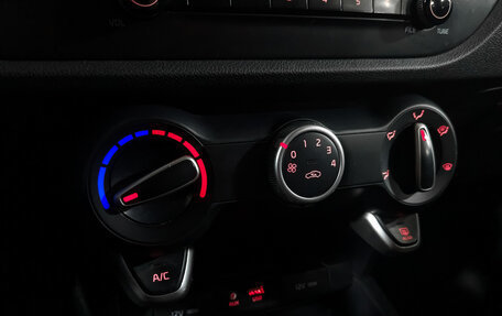 KIA Rio IV, 2020 год, 975 000 рублей, 19 фотография