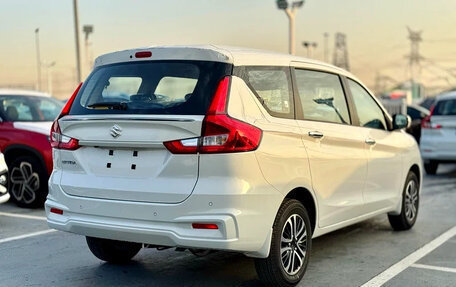 Suzuki Ertiga II, 2025 год, 2 171 940 рублей, 2 фотография