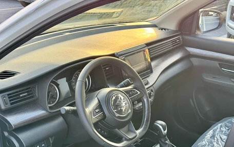 Suzuki Ertiga II, 2025 год, 2 171 940 рублей, 10 фотография