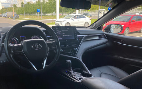 Toyota Camry, 2021 год, 3 150 000 рублей, 6 фотография
