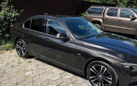 BMW 3 серия, 2017 год, 2 690 000 рублей, 7 фотография