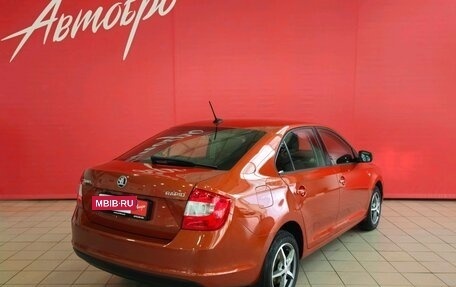 Skoda Rapid I, 2017 год, 1 075 000 рублей, 5 фотография