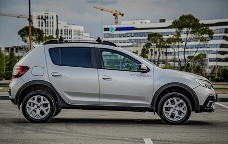 Renault Sandero II рестайлинг, 2019 год, 870 000 рублей, 9 фотография