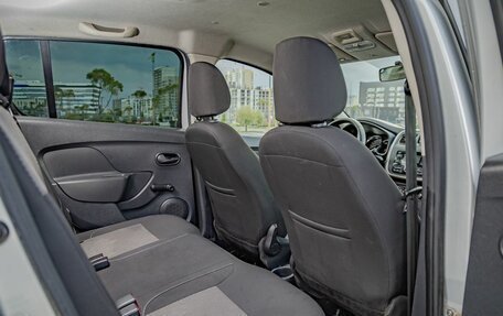 Renault Sandero II рестайлинг, 2019 год, 870 000 рублей, 22 фотография