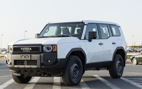 Toyota Land Cruiser Prado, 2025 год, 6 090 000 рублей, 3 фотография