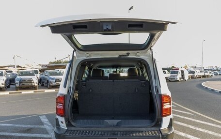 Toyota Land Cruiser Prado, 2025 год, 6 090 000 рублей, 17 фотография