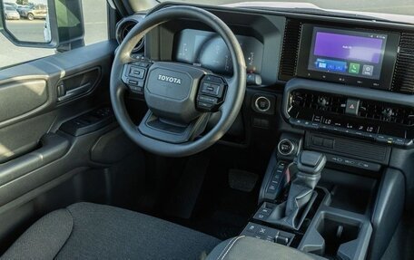 Toyota Land Cruiser Prado, 2025 год, 6 090 000 рублей, 21 фотография
