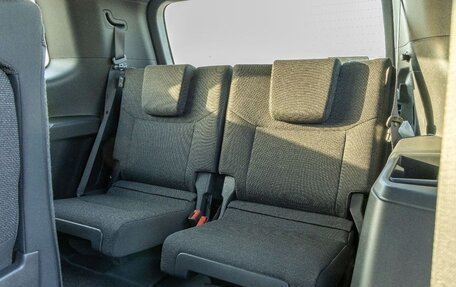 Toyota Land Cruiser Prado, 2025 год, 6 090 000 рублей, 18 фотография