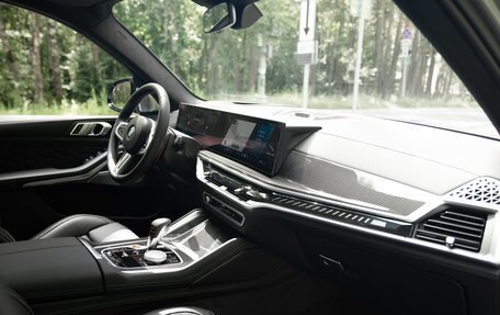BMW X5 M, 2024 год, 21 000 000 рублей, 16 фотография