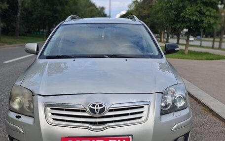 Toyota Avensis III рестайлинг, 2006 год, 720 000 рублей, 7 фотография