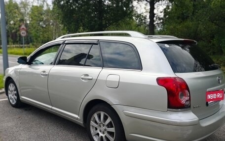 Toyota Avensis III рестайлинг, 2006 год, 720 000 рублей, 11 фотография